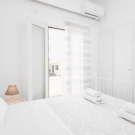 Lilly's White Chersonisos Centre No4 Apartment *
